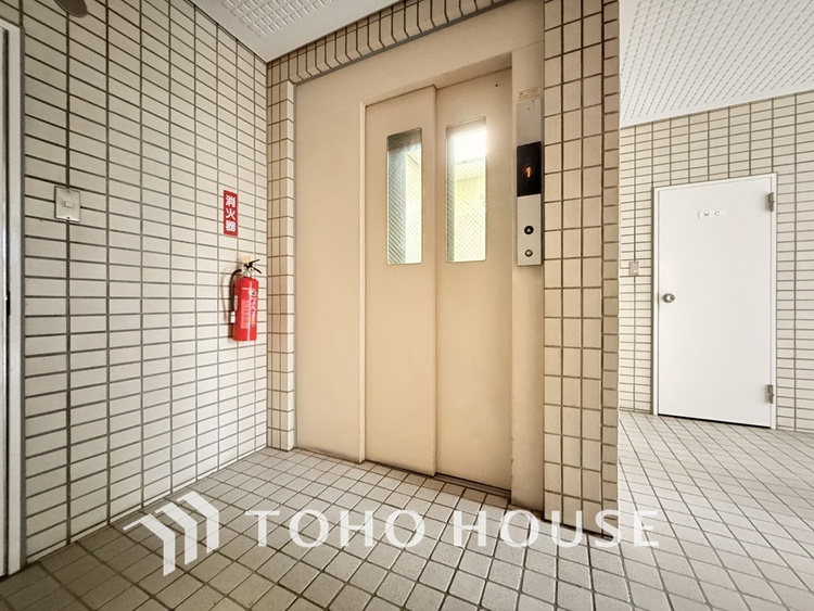 その他 エレベーター