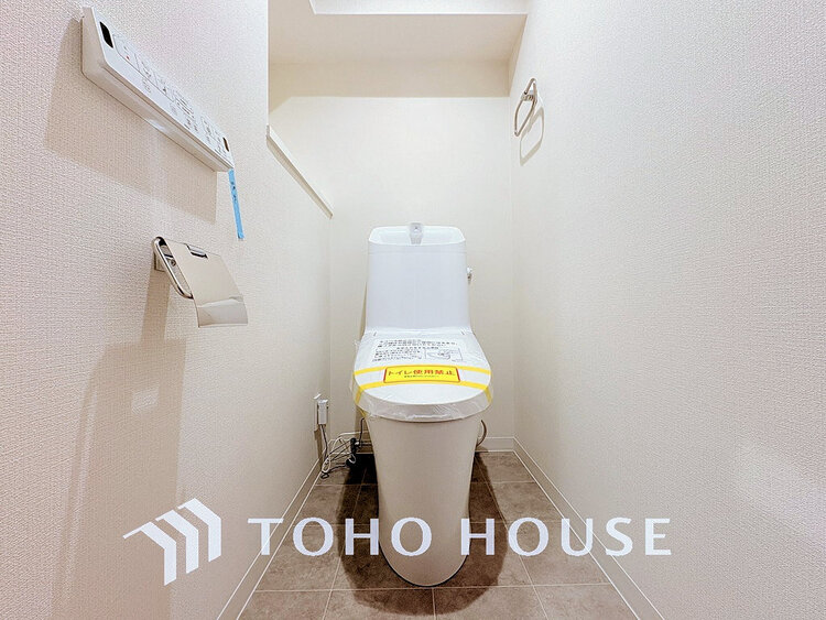 トイレ トイレには快適な温水洗浄便座付