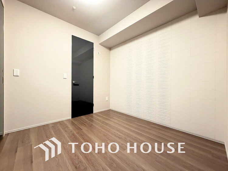 内装 シンプルですっきりとした室内は飽きのこない居心地の良い雰囲気