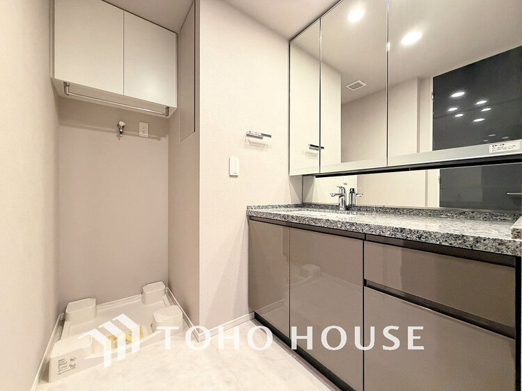 洗面 清潔感のある脱衣場