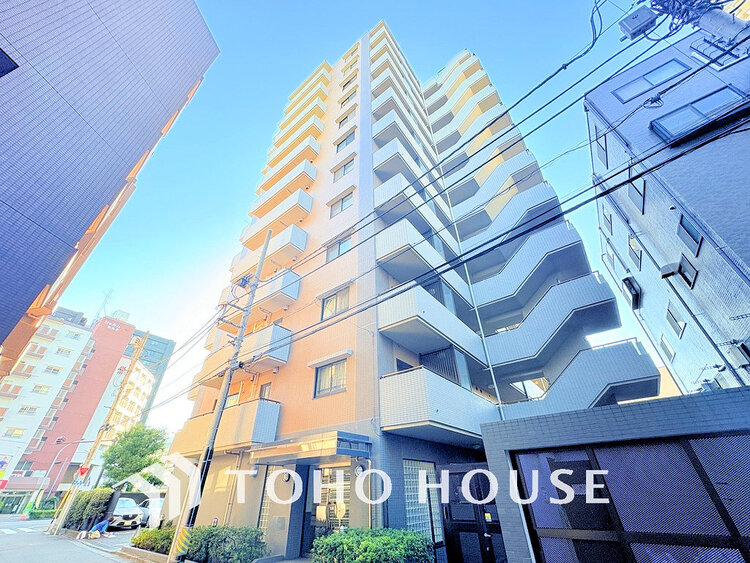 外観 〜「新丸子」駅徒歩6分、新規リノベーション住戸〜南向き・2面バルコニーにつき陽当たり・通風良好〜