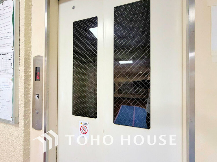 その他 エレベーター