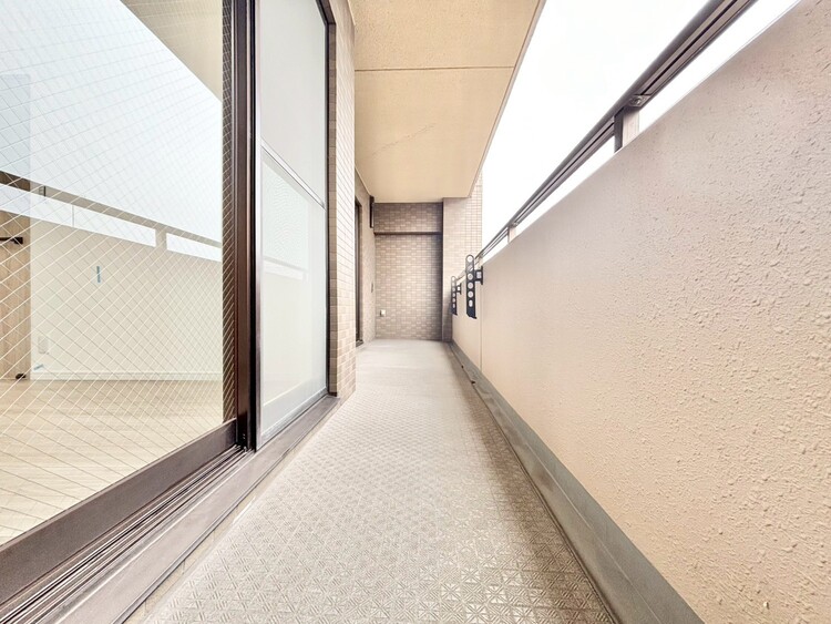 その他 朝の澄んだ空気や、夕方に吹く清々しい風を感じられるバルコニー。