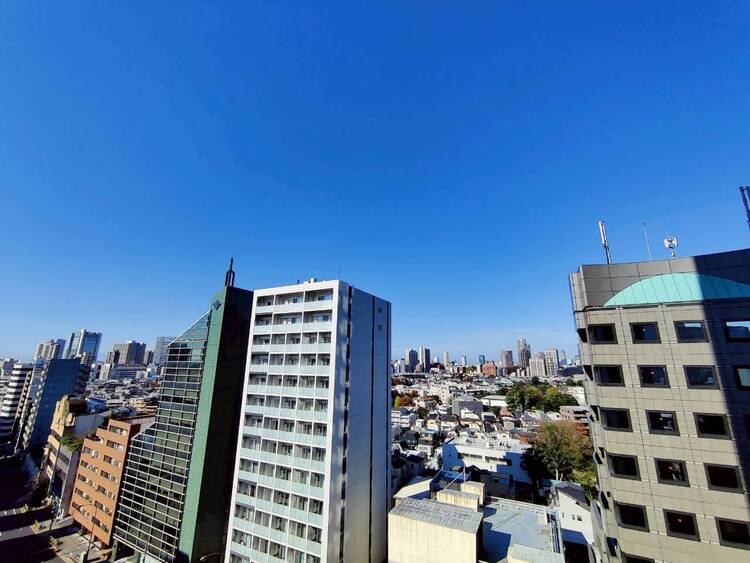 その他 眺望や窓からの景色が良いと、家で過ごす時間も快適です。