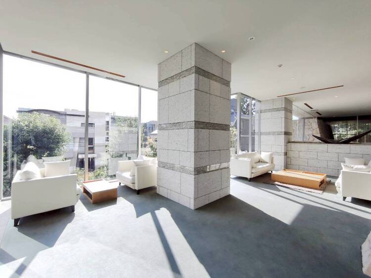 その他 館内は静寂な中が保たれており、管理が行き届いている印象を受けました。