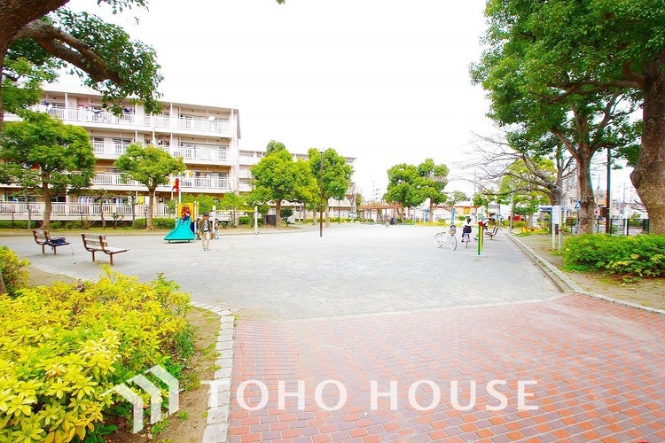 周辺 下平間稲荷公園　距離230m