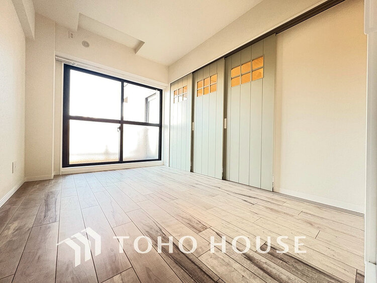 内装 1日の疲れを癒し、心地よく寛げるようゆったりとした広さをしています