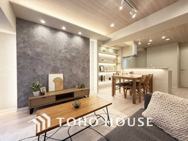 内装 ゆったりとくつろげる上質なリビングダイニング