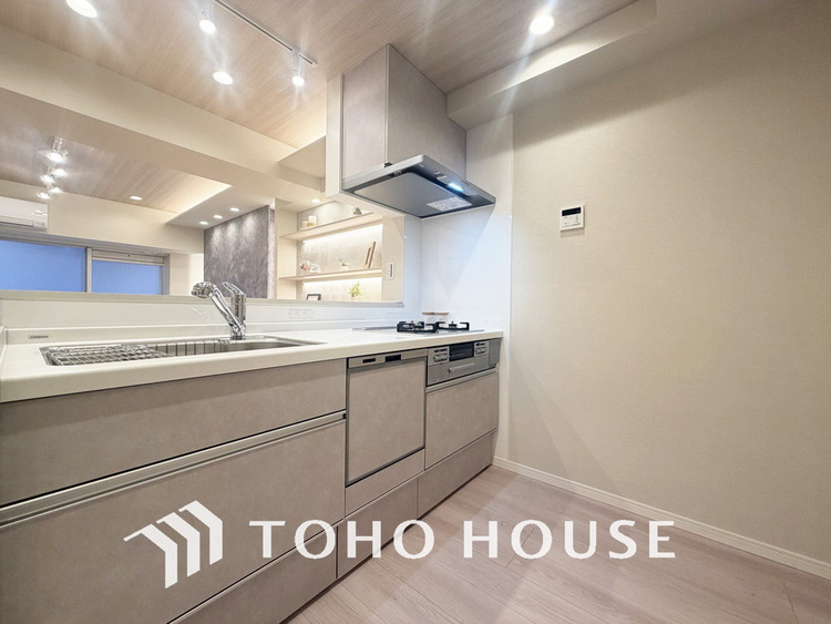 キッチン デザインと機能性を兼ね備えたシステムキッチン