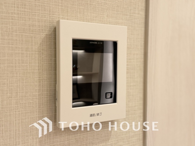 その他 来客が一目でわかるモニター付きインターホン