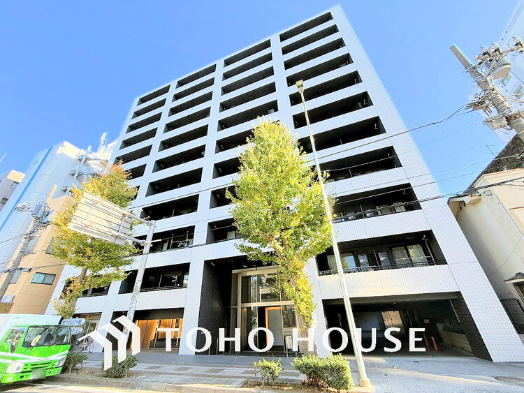 外観 〜「黄金町」駅徒歩2分、大切なペットと暮らせるリノベーション住戸〜