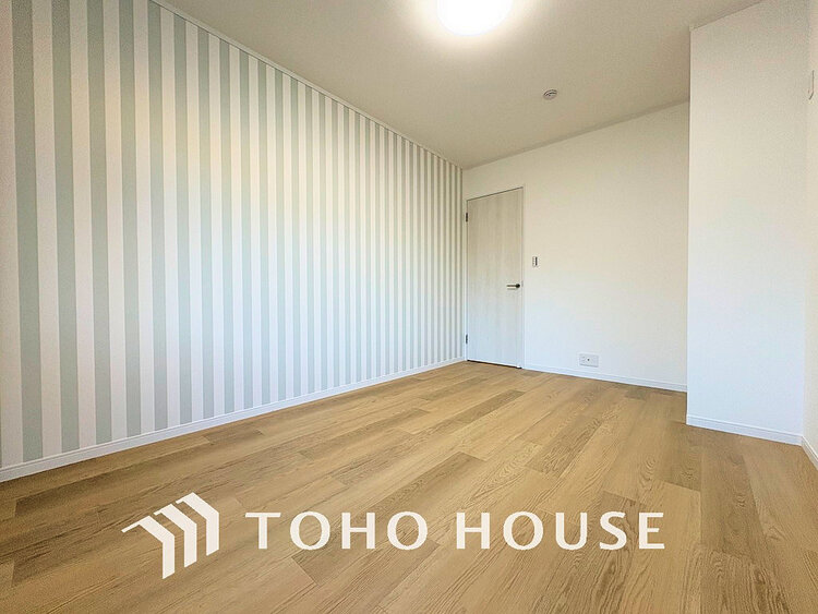 内装 家具の配置のし易い室内です。趣味の部屋としても充分な広さです