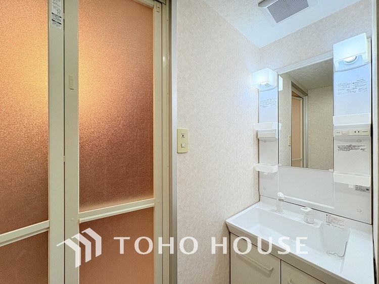 洗面 清潔感のある洗面室