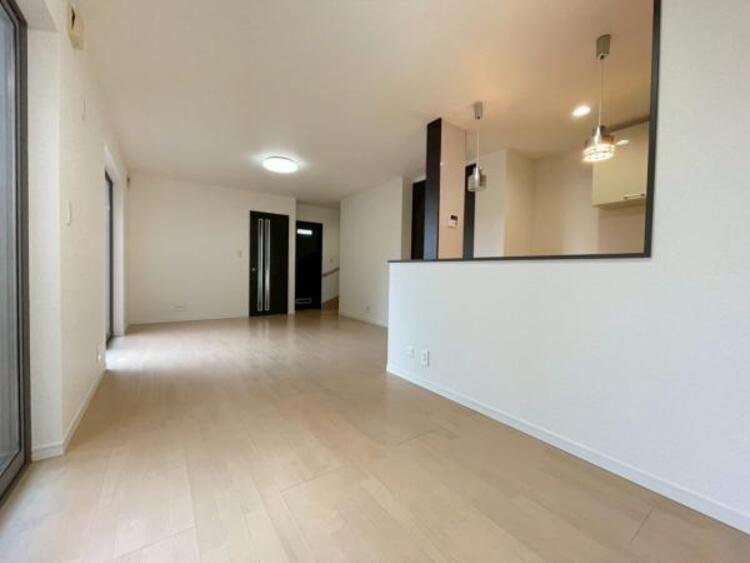 居間 【2025年11月撮影】