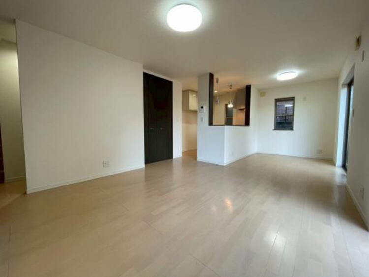 居間 【2025年11月撮影】