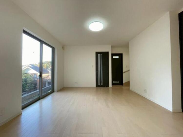 居間 【2025年11月撮影】