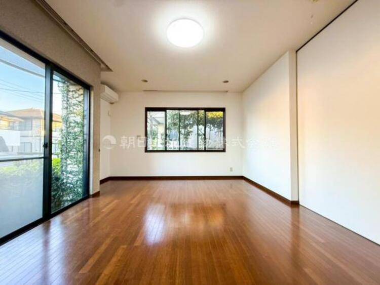 居間 家の良し悪しだけではなく周辺環境も重要なポイントとなります！ご案内時に周辺環境もご案内いたします！