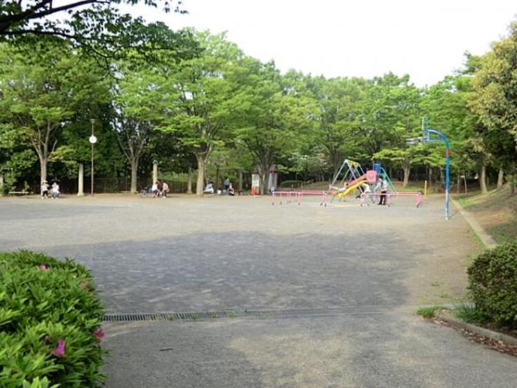 周辺 荏子田公園まで約450ｍ