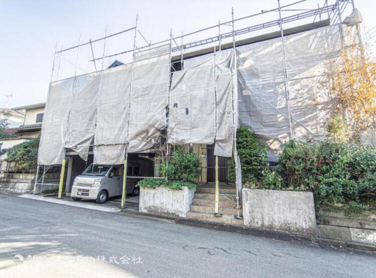 外観 住みやすさとデザイン性を両立させた欲張りな住宅が登場しました　相反しがちなことが相互作用でより良質に！本物だけが表現することができる質の高い機能美はよきものをつなげた古くからの伝統と最新技術の結晶です