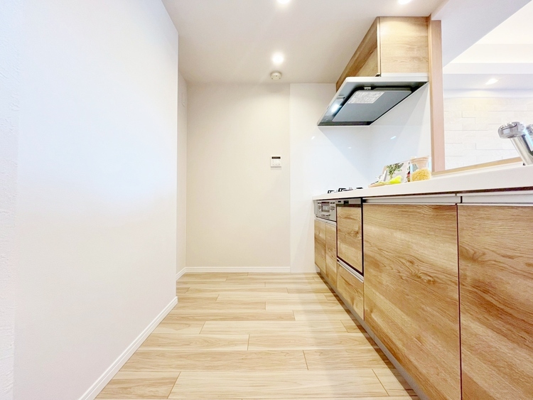 キッチン 洗練されたスタイリッシュなデザイン性と使いやすさを備えた仕様。