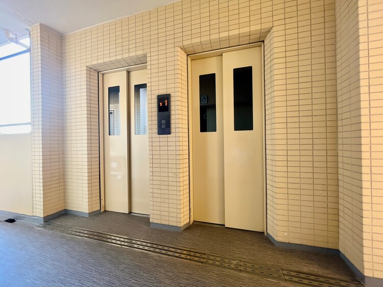 その他 エレベーターの管理も、きちんと行き届いてます。