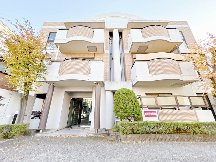 外観 ライフプランニングからローンまで、一貫してご説明させていただきます。お気軽にお問い合わせくださいませ。