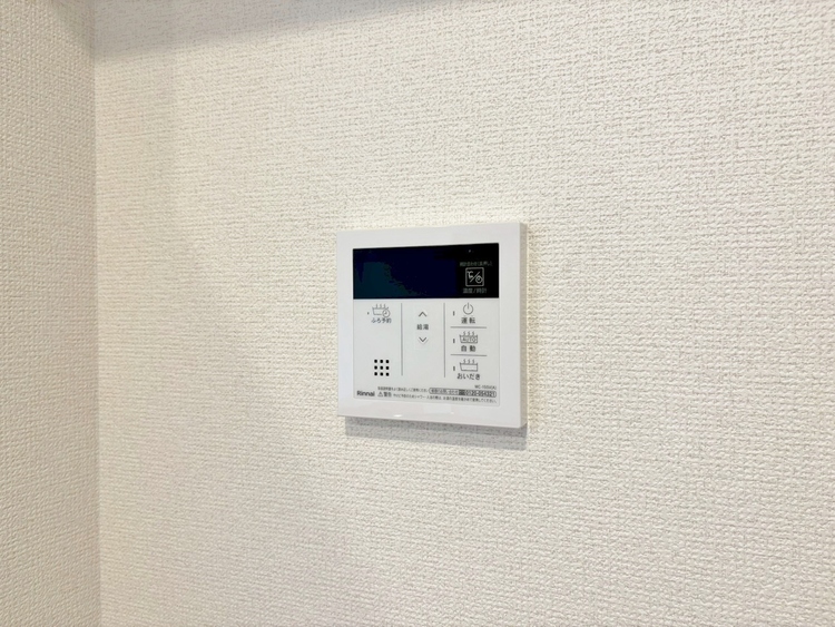 設備 見やすい画面で操作しやすい給湯パネルです。