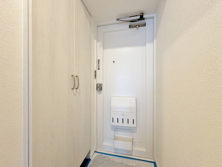 玄関 シューズボックスを完備した玄関です。