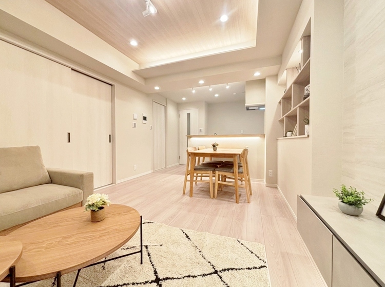 居間 過ごす時間が、たくさんの思い出として紡がれていく場所。