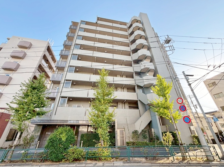 外観 資料には掲載していない情報が、現地にはたくさんあります。是非一度、現地をご確認ください。