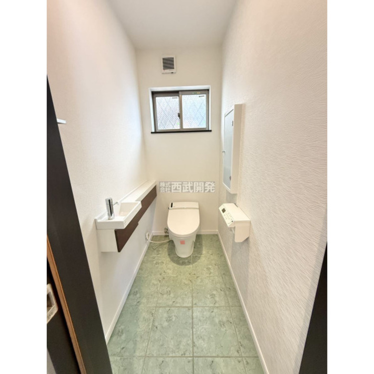 トイレ 令和7年11月17日撮影