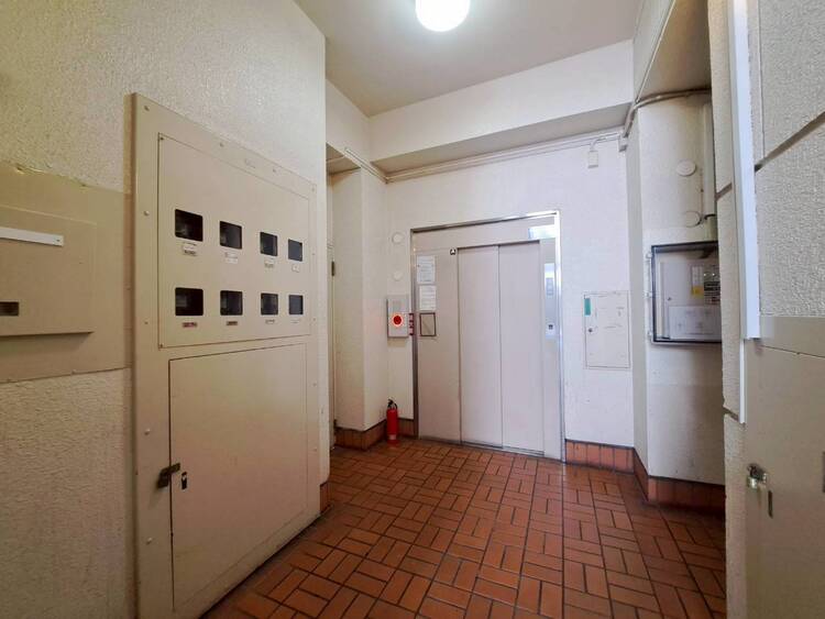 その他 館内は静寂な中が保たれており、管理が行き届いている印象を受けました。