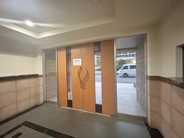 その他 館内は静寂な中が保たれており、管理が行き届いている印象を受けました。