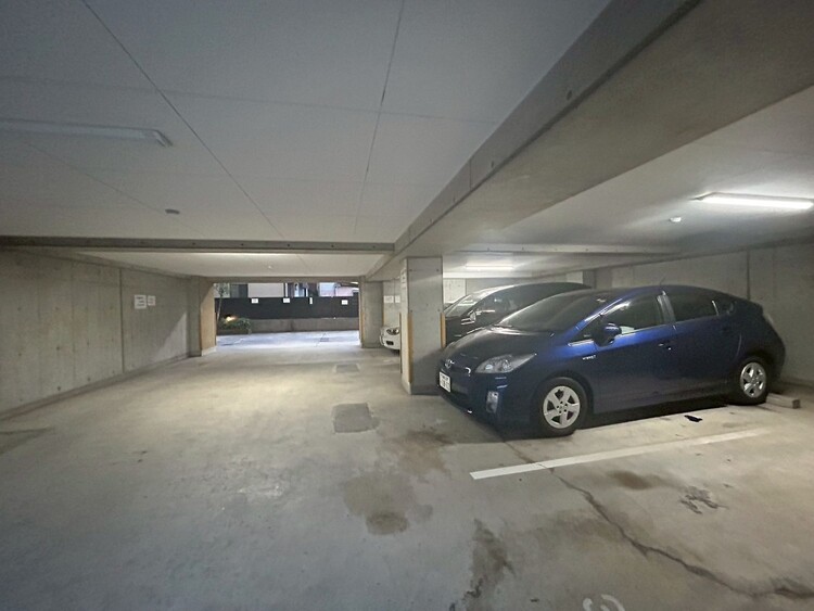 その他 駐車スペースが嬉しいですね。※空き状況は都度ご確認下さい。