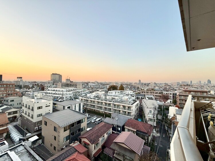 その他 眺望や窓からの景色が良いと、家で過ごす時間も快適です。