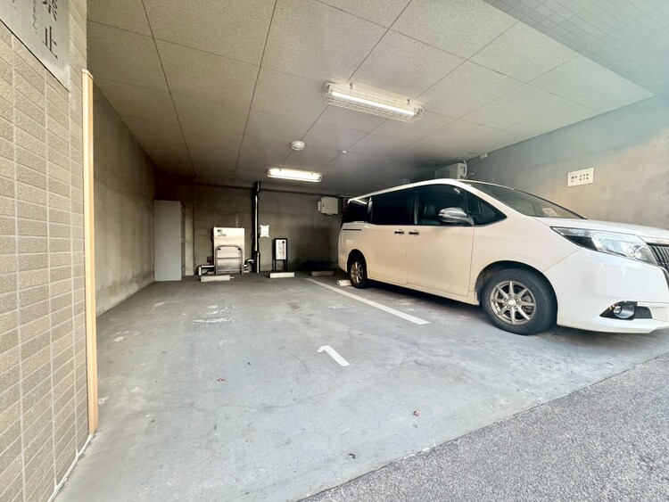 その他 駐車スペースが嬉しいですね。※空き状況は都度ご確認下さい。