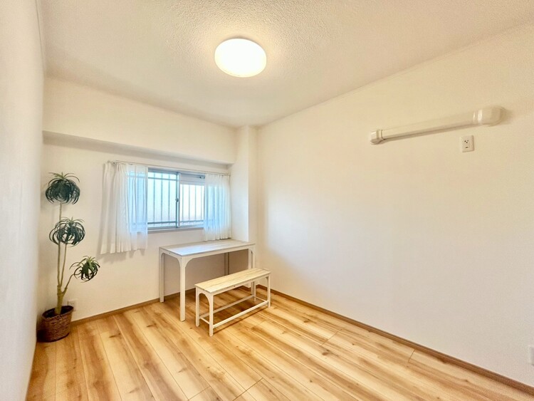 その他 清かで艶やかな時間をもたらしてくれる室内です。