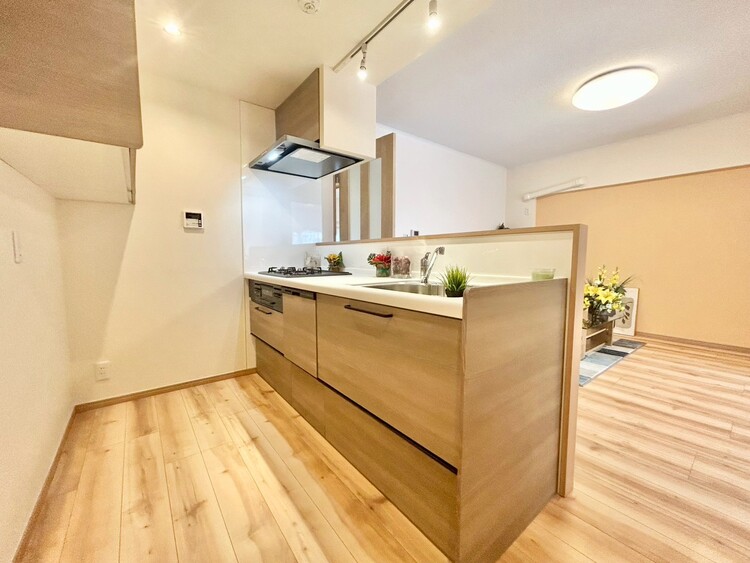 その他 開放感のあるキッチンスペース。調理をしながら、会話も弾みそうですね。