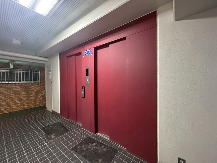 その他 エレベーター完備のため荷物が多くなっても安心。