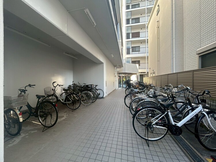 その他 駐輪場も綺麗に整頓されています。※空き状況は都度ご確認下さい。