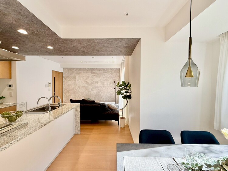 その他 シンプルな内装と偏り過ぎないデザインで統一しました。