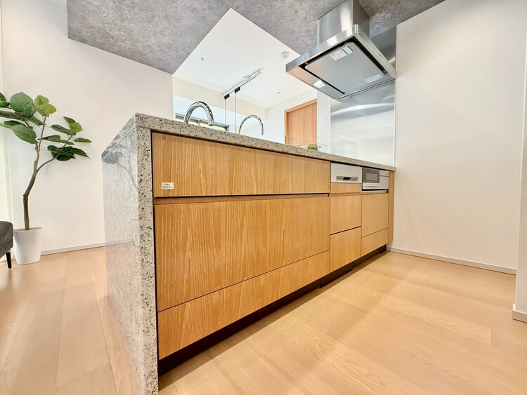 その他 開放感のあるキッチンスペース。調理をしながら、会話も弾みそうですね。