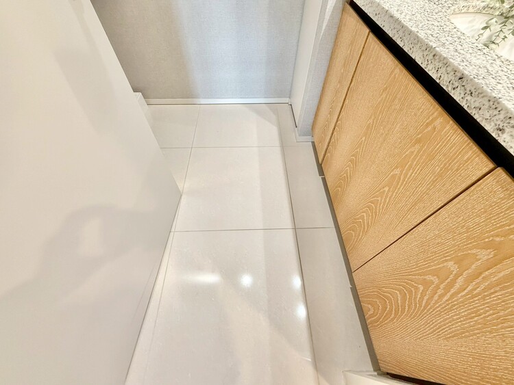 その他 十分な広さの脱衣所。