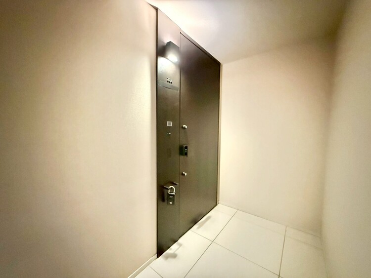 その他 清潔感のある落ち着いた雰囲気の玄関です。