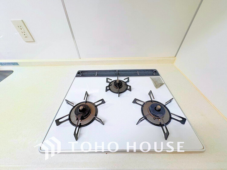 その他 3口ガスコンロでお料理のスピードもUP。効率よくお料理できますね