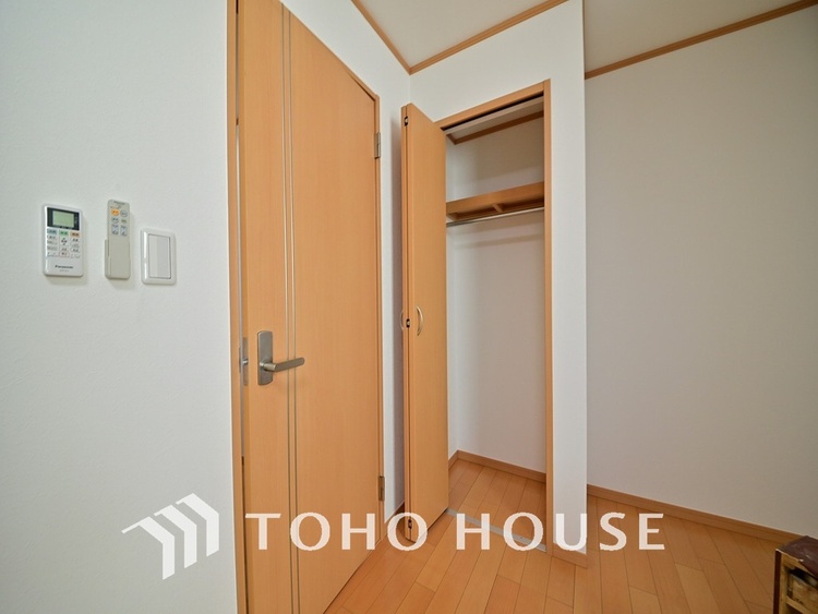 内装 全居室に収納スペースを完備