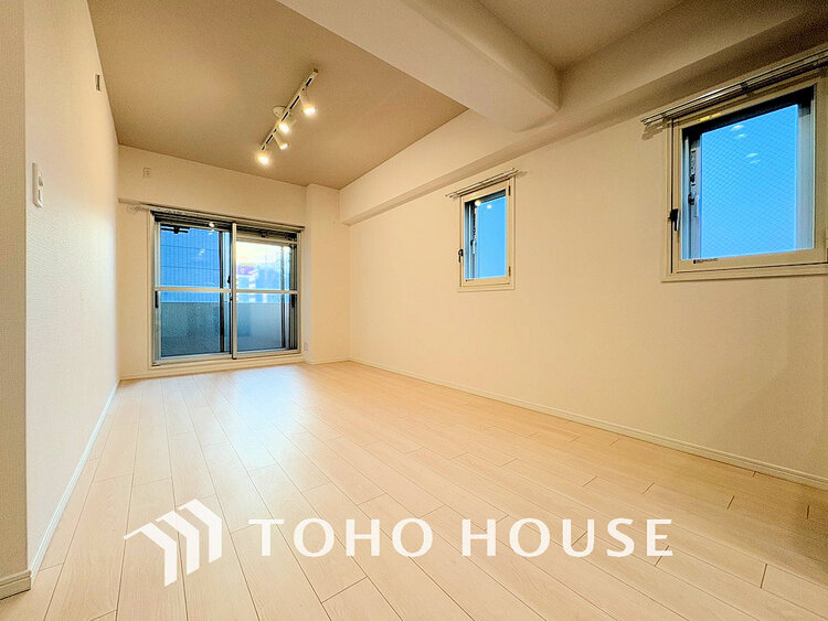 内装 家族みんなが爽やかに過ごせるように、光をたっぷり取り込んだLDK