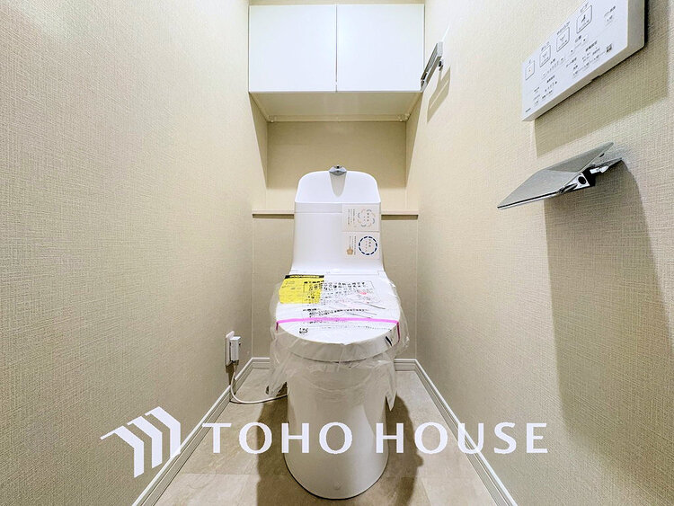 トイレ トイレには快適な温水洗浄便座付