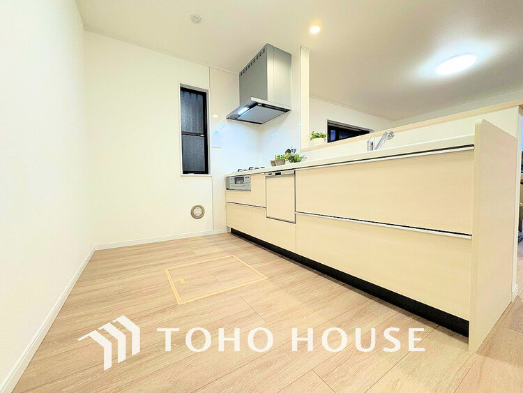 キッチン シンプルな部屋の雰囲気に溶け合うナチュラルキッチン