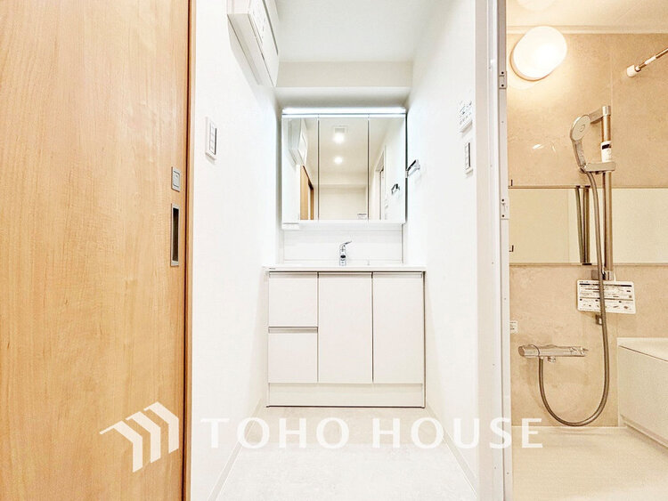 洗面 清潔感のある脱衣場